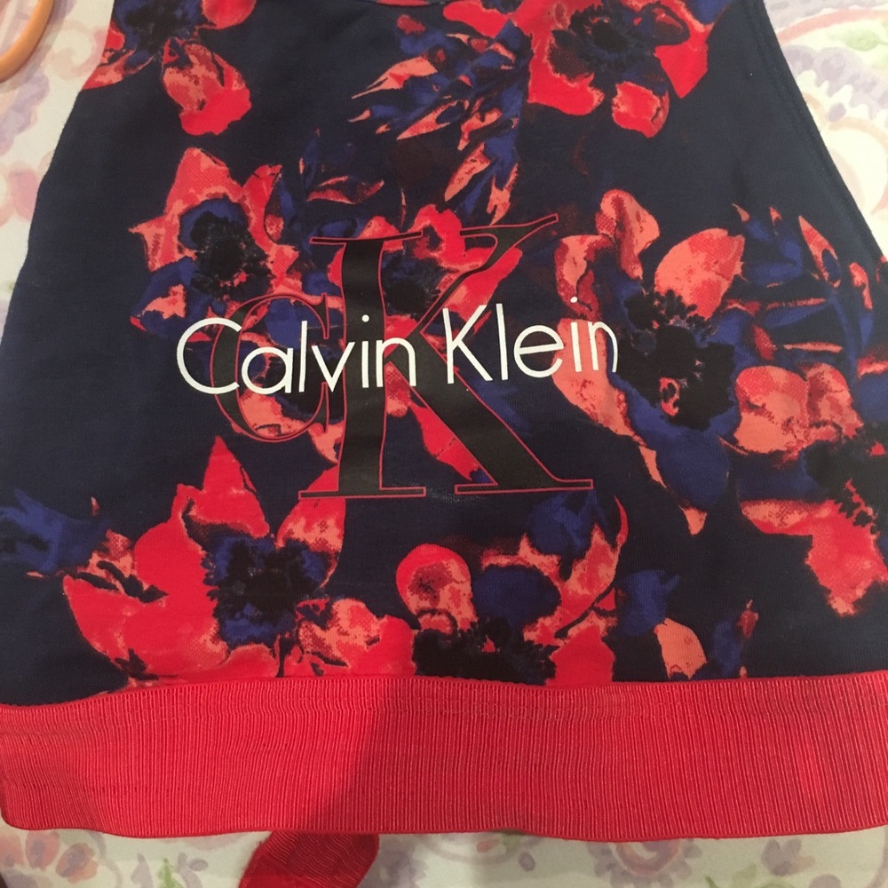 Calven Klein Crop Top